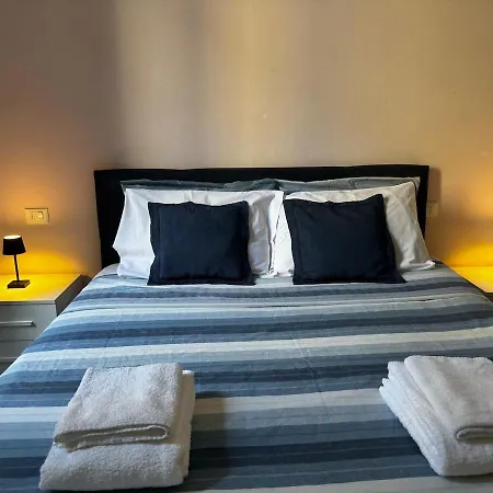 Casa Vittoria A Due Passi Dal Centro Appartement